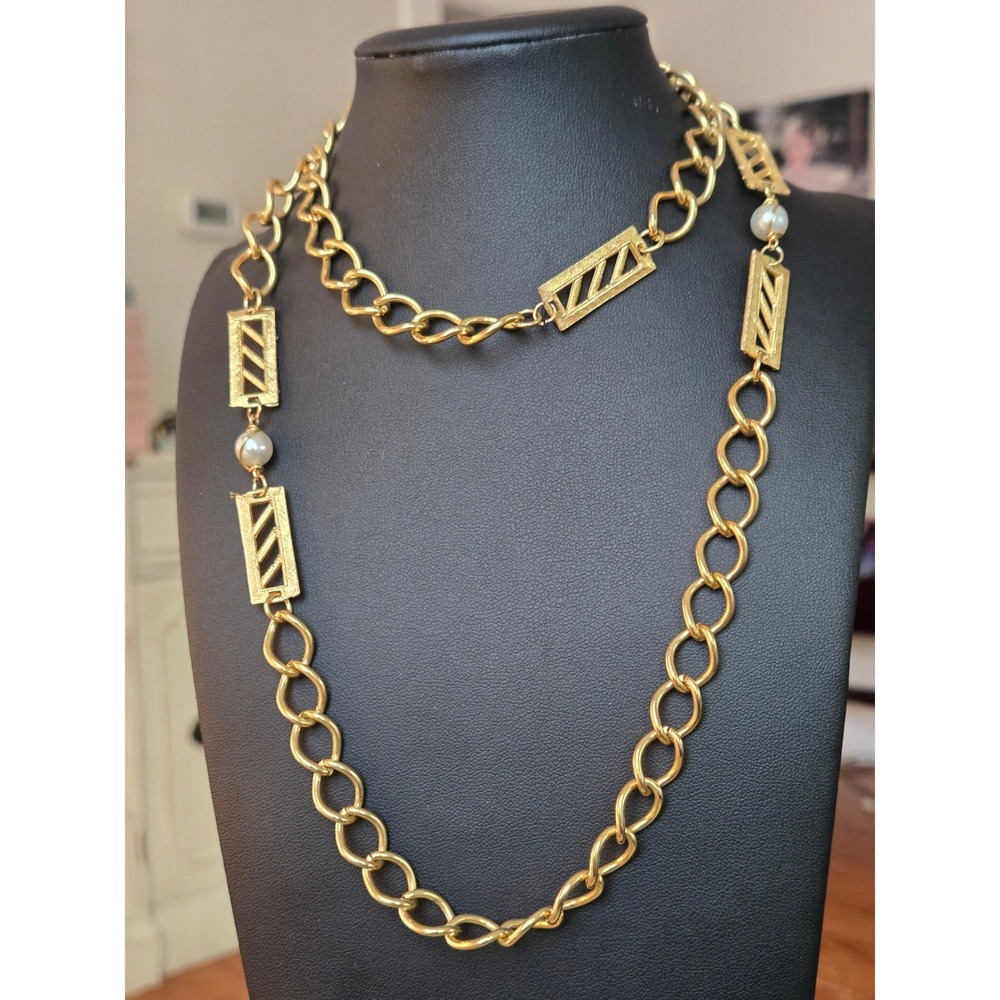 Gold Tone Bar Faux Pearl Station Oval Link Chain Necklace Vintage